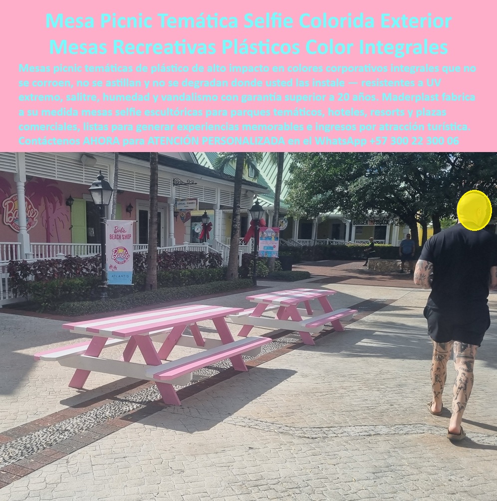 Banca Selfie Hotelera Colorida Para Fotos Memorables Maderplast Silla Infantil Plástica Sin Riesgo De Astillas Asiento Selfie Infantil Hotelero Temático Resistente UV Banca Temática Selfie Exterior Hotel Plástico Colorido Inoxidable PP  MESAS PICNIC TEMÁTICAS PARA EXTERIORES: CUANDO EL MOBILIARIO SE CONVIERTE EN LA ATRACCIÓN Hay mobiliario que simplemente cumple su función, y hay mobiliario que genera contenido, atrae visitantes y se convierte por sí mismo en motivo de visita. Las mesas picnic temáticas selfie de colores corporativos integrales fabricadas por Maderplast pertenecen sin discusión a la segunda categoría. La imagen lo demuestra sin necesidad de argumentos adicionales: dos mesas picnic en blanco y rosa vibrante, con franjas de color perfectamente definidas, instaladas en la plaza comercial exterior del resort Atlantis frente a un Barbie Beach Shop, generando un punto de atracción visual tan poderoso que los visitantes se detienen, fotografían y publican de forma espontánea. Ese contenido generado orgánicamente por los propios huéspedes tiene un valor publicitario que ninguna campaña de marketing puede replicar con presupuesto. La estructura es robusta, de perfil plástico macizo de alto impacto con tablones anchos en el asiento y la superficie de mesa, patas en X con travesaño central de estabilidad, acabado completamente liso sin bordes cortantes ni astillas posibles, y colores integrales que no son pintura aplicada sobre superficie: son el material mismo. Eso significa que un golpe, un rayón superficial o el contacto con un objeto abrasivo no expone una capa de color diferente por debajo porque no existe tal capa. El rosa es rosa hasta el núcleo de cada perfil. Esa propiedad técnica, irrelevante para un comprador emocional, es absolutamente crítica para el gerente de operaciones que evalúa cuántos años pasarán antes de que ese mobiliario empiece a verse deteriorado frente a los huéspedes. Las bancas y mesas recreativas plásticas de color integral para parques temáticos, hoteles y plazas comerciales de Maderplast resisten la radiación UV extrema sin decoloración, la salinidad marina sin corrosión, la humedad permanente sin deformación estructural y el vandalismo sin consecuencias visibles duraderas. No requieren pintura de mantenimiento, barniz de protección, sellado superficial ni tratamiento químico de ningún tipo. La garantía supera los 20 años de vida útil en condiciones de uso exterior intensivo, y esa garantía está respaldada por pruebas de laboratorio extremas documentadas en video, disponibles para revisión técnica antes de cualquier decisión de compra. Para el director de proyecto de un parque temático, un resort familiar o una plaza comercial de alto tráfico, el argumento más poderoso no es estético sino operativo: un mobiliario exterior que no genera gastos de mantenimiento durante dos décadas, que no produce astillas que representen riesgo para niños, que no acumula humedad interior que derive en hongos estructurales, y que mantiene su aspecto original con la misma limpieza superficial que cualquier otro elemento del espacio, es un activo de infraestructura, no un gasto de decoración. El asiento selfie infantil temático resistente UV y la banca temática exterior de plástico colorido inoxidable de Maderplast se pagan solos en el primer año al eliminar completamente el presupuesto de mantenimiento y reposición que consume cualquier alternativa en madera pintada, metal lacado o materiales compuestos de baja densidad. Maderplast diseña y fabrica estas piezas a medida, en los colores corporativos exactos del proyecto, con posibilidad de tematización escultórica, serigrafía estructural y formatos de dimensión no estándar para instalaciones especiales. Cada pieza sale de fábrica lista para instalar, sin ensamblaje complejo, con fichas técnicas certificadas y renders previos para aprobación de dirección. Cuando el objetivo es crear un espacio que los visitantes fotografíen, compartan y recomienden, el mobiliario deja de ser infraestructura y se convierte en estrategia de marketing permanente. Maderplast lo fabrica para que dure tanto como su marca. Asesoría Especializada con un Especialista de Maderplast — Atención Personalizada en este WhatsApp: +57 300 22 300 06